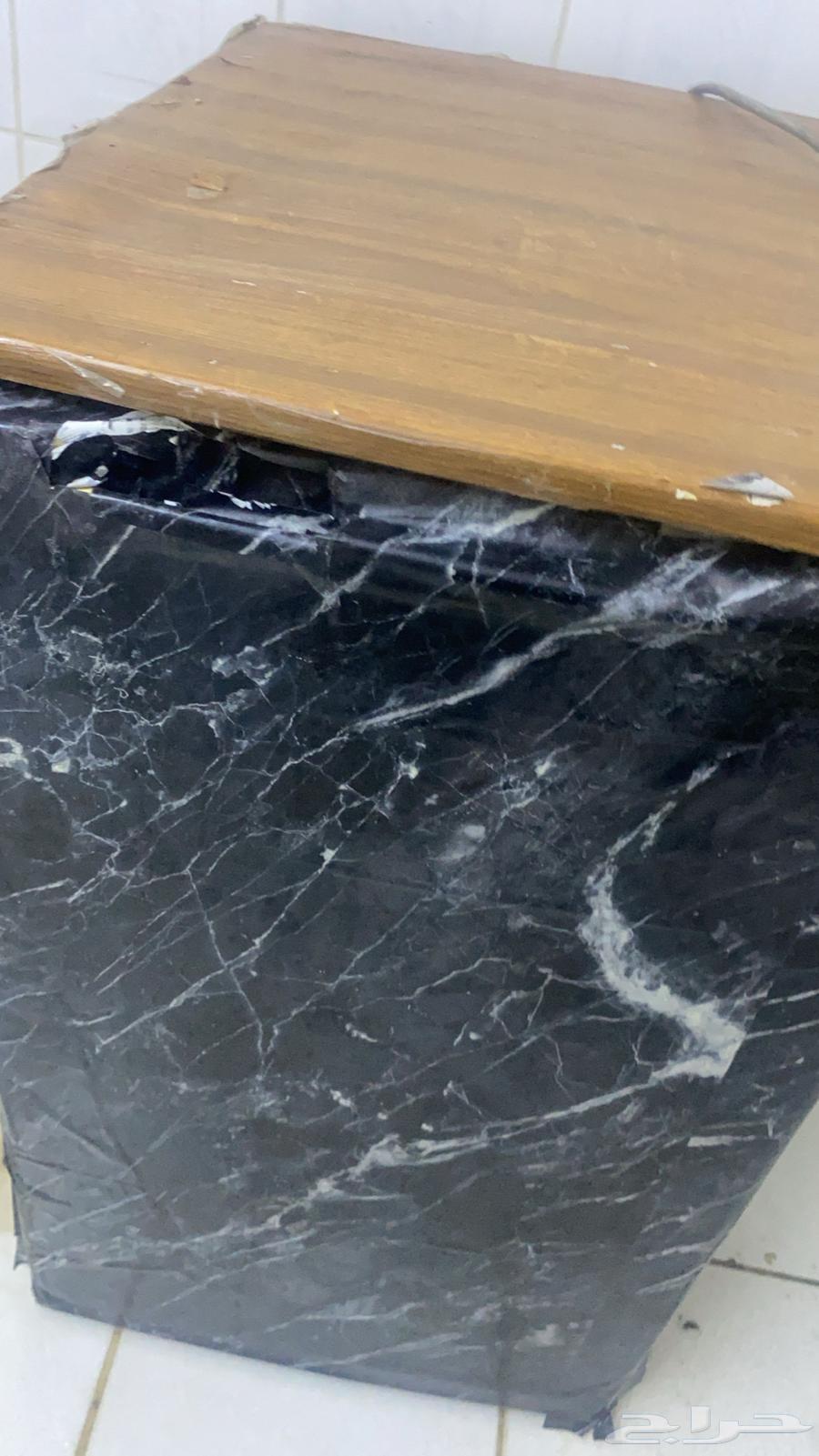 للبيع ثلاجه صغيره64519384524163113