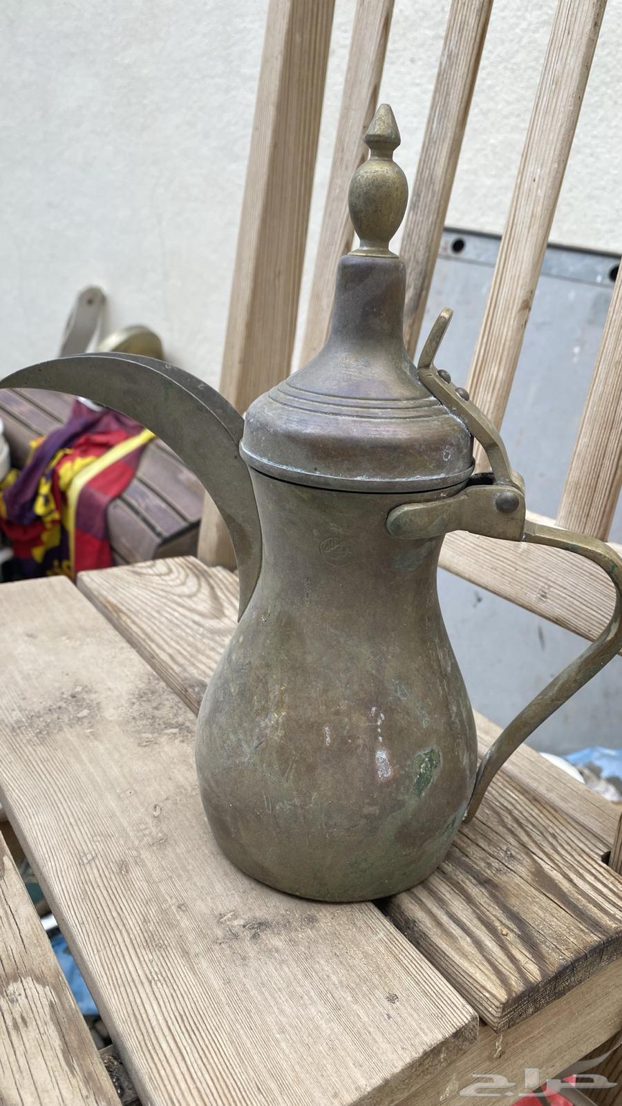 علبة أدوات الهندسه قديمه ودله رسلان الأصلي نضيف64522907768961114