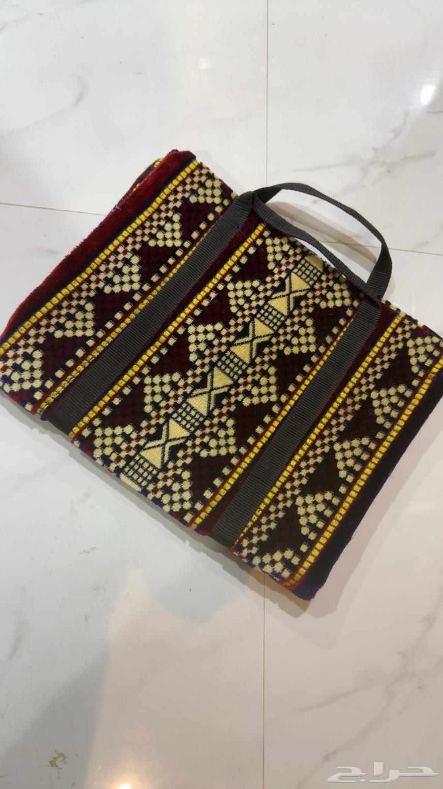 شنط مدرسيه سجاد بيع جمله ومفارز64521610934531111