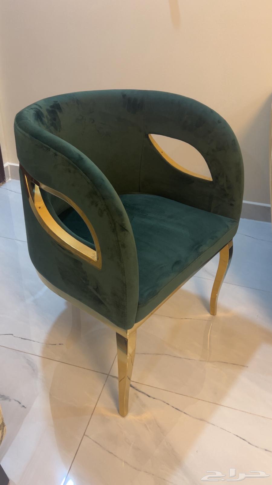 From title to furniture64520204322433110