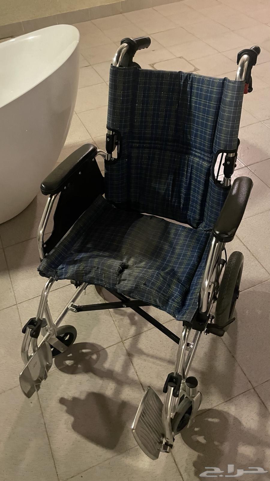 عربيه احتياجات خاصة و بانيو و ثلاجة64525275515139110