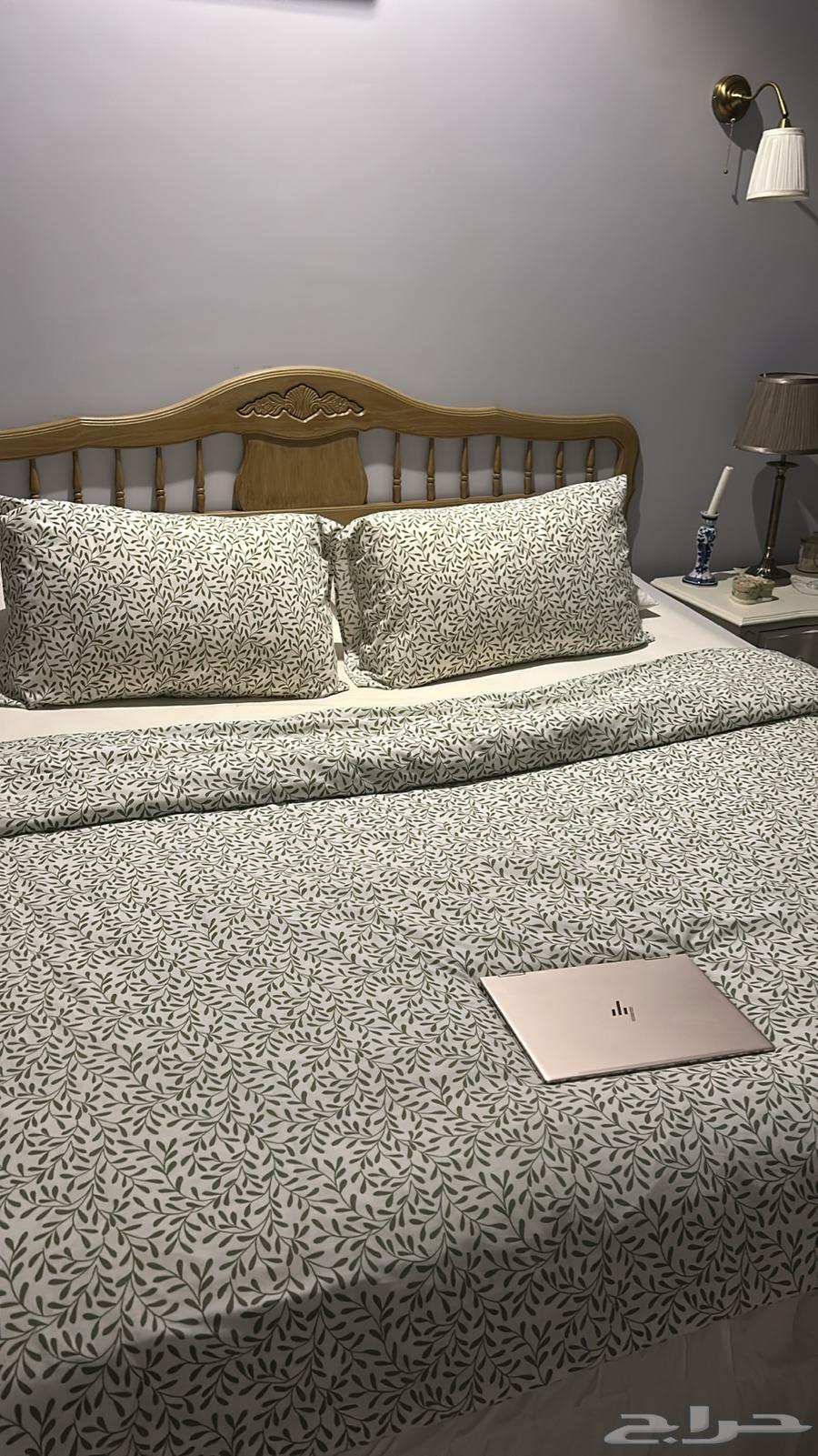 سرير ودولاب خشب من المنزل64522173527939112