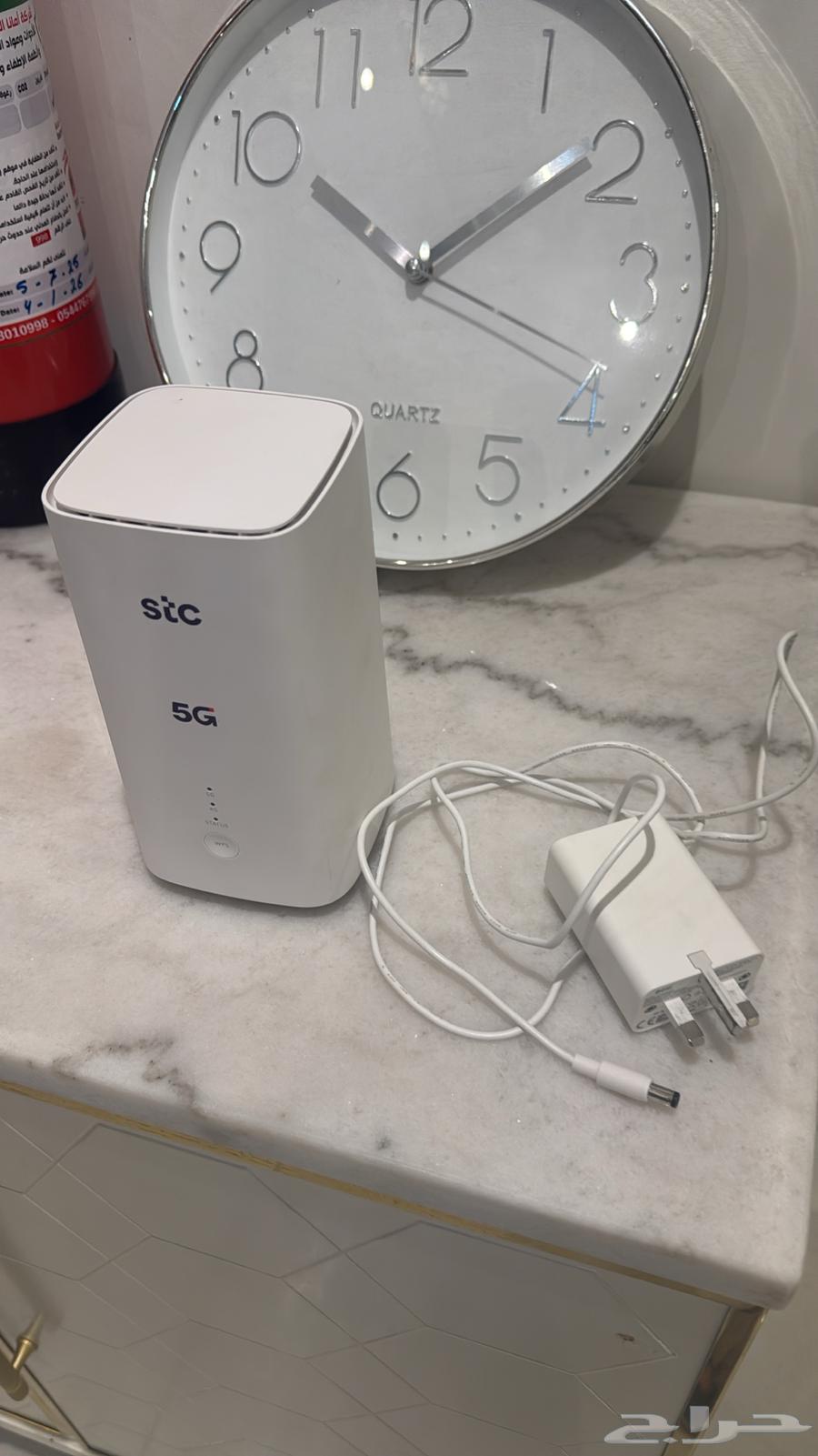 Almost new 5G router, no bill on it64520628365059110