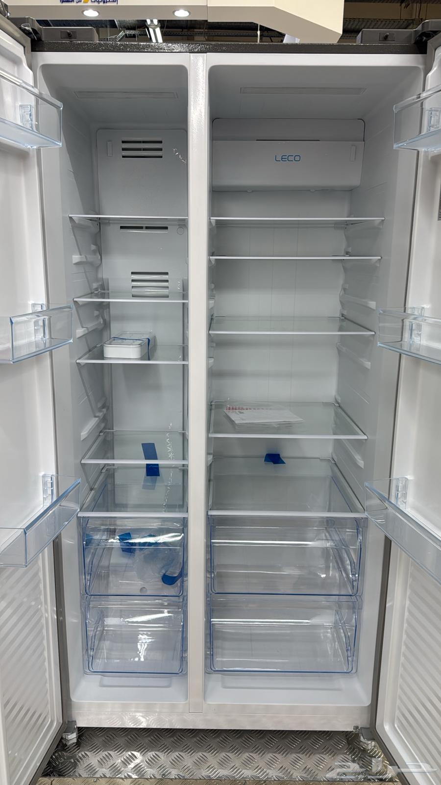 Refrigerator64523725128834111