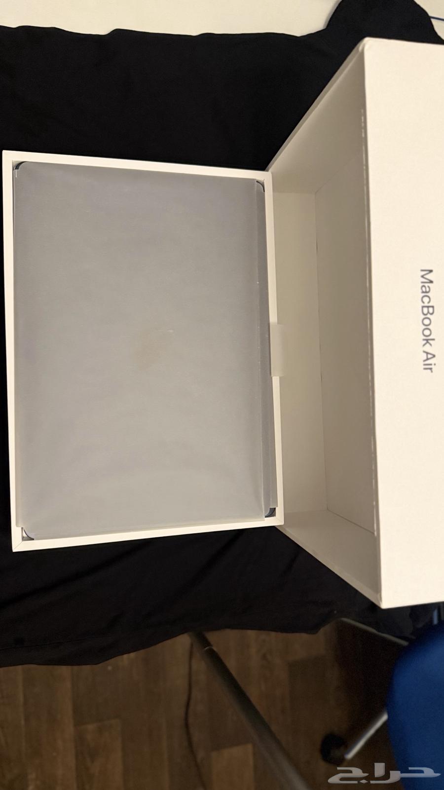 Apple MacBook Air 4 almost new with all accessories, bag, case64523076261123111