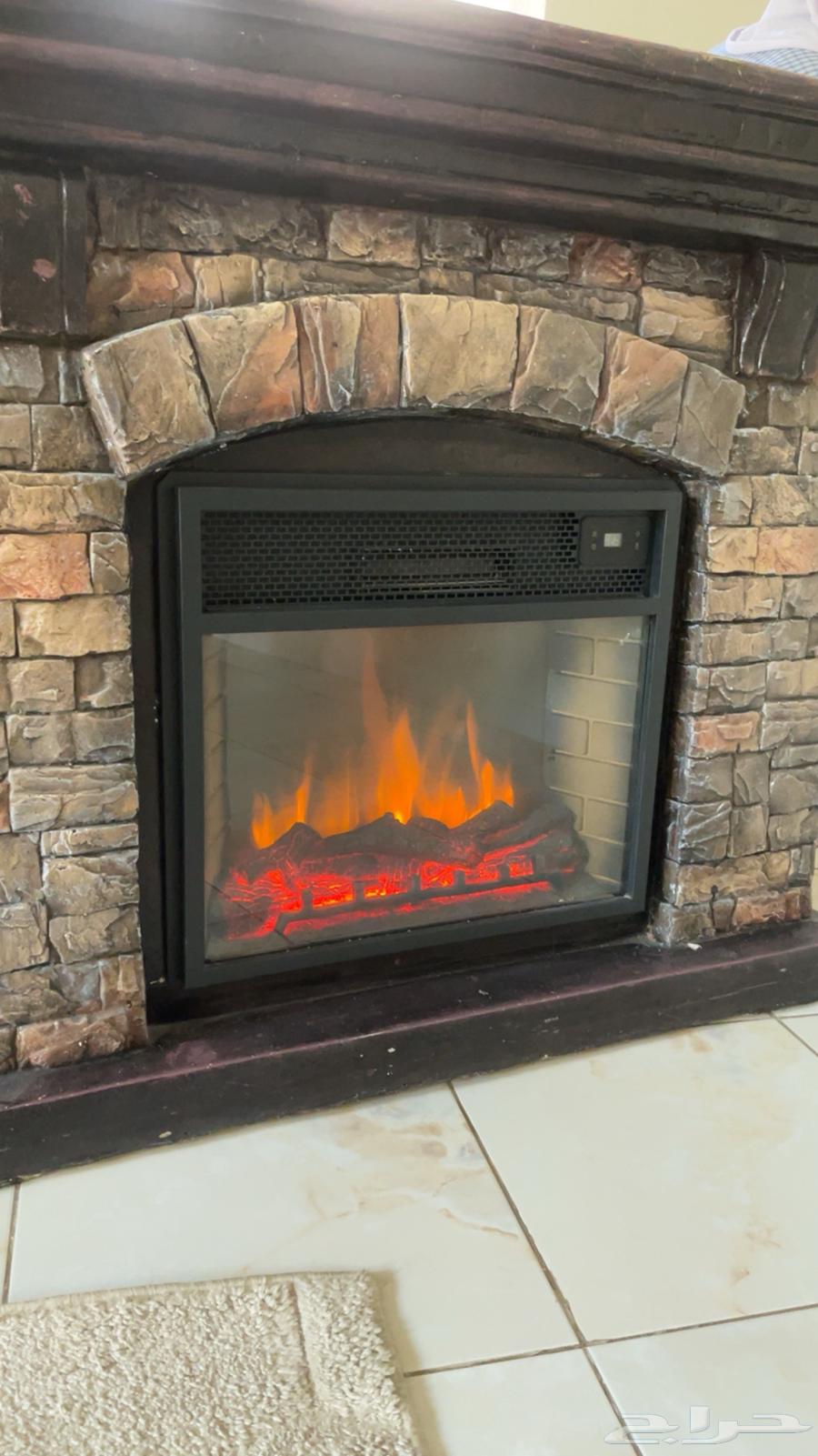 Sakow Rive fireplace with no defects64522725488385111