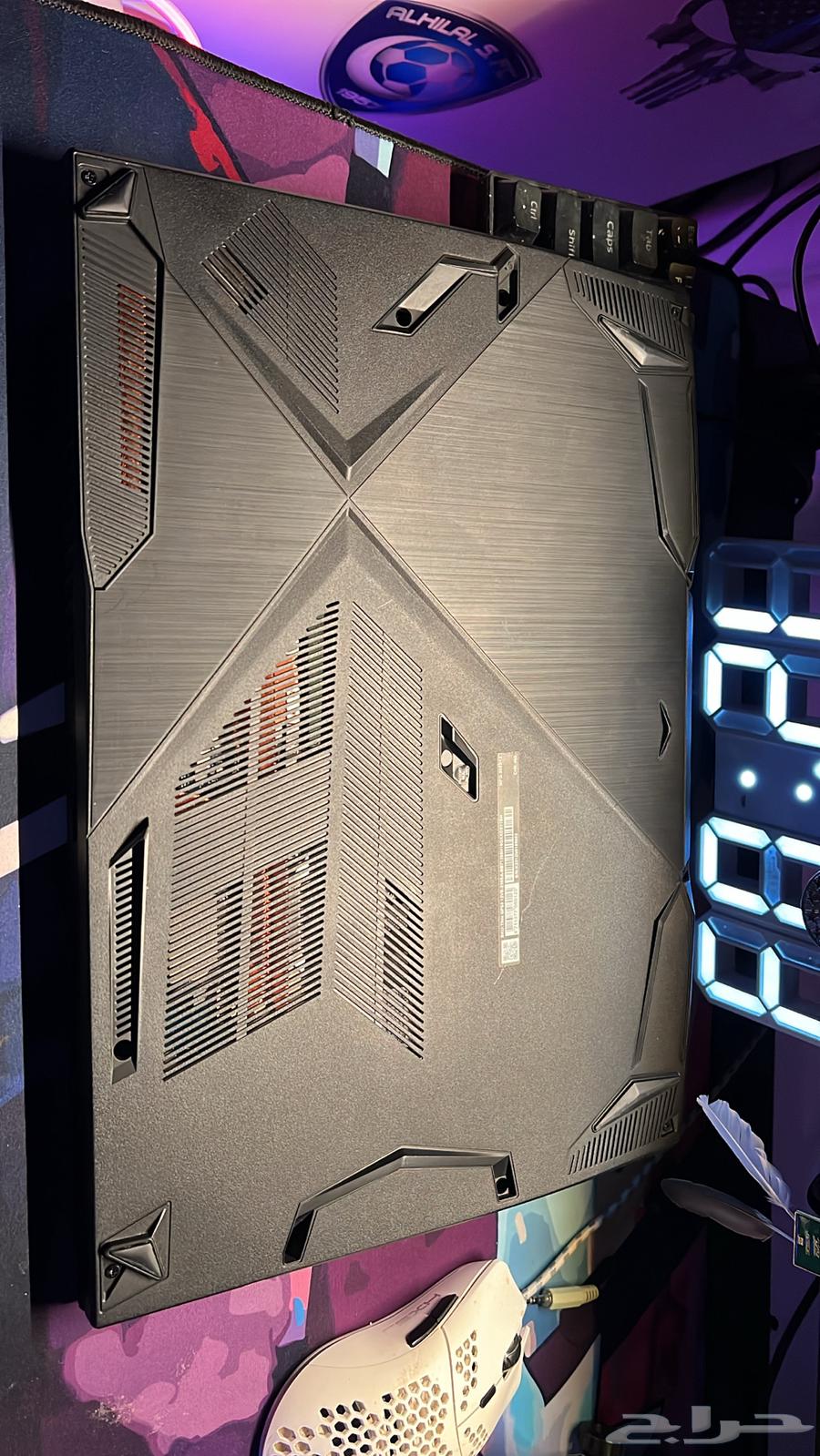 لابتوب قيمنق64520558131842112