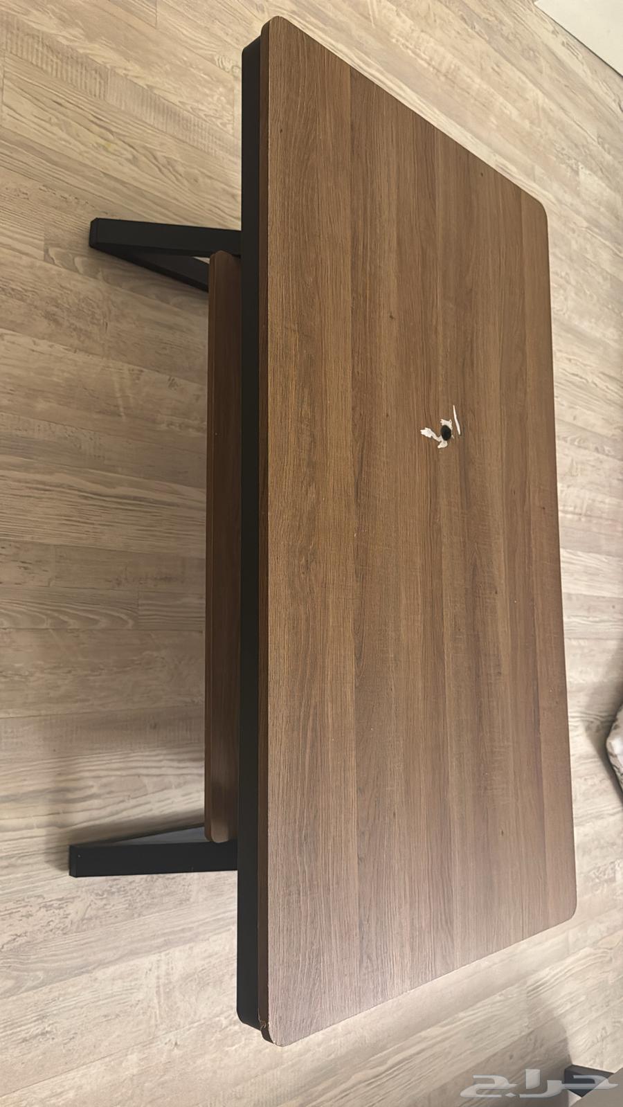 Coffee table64519384435330112