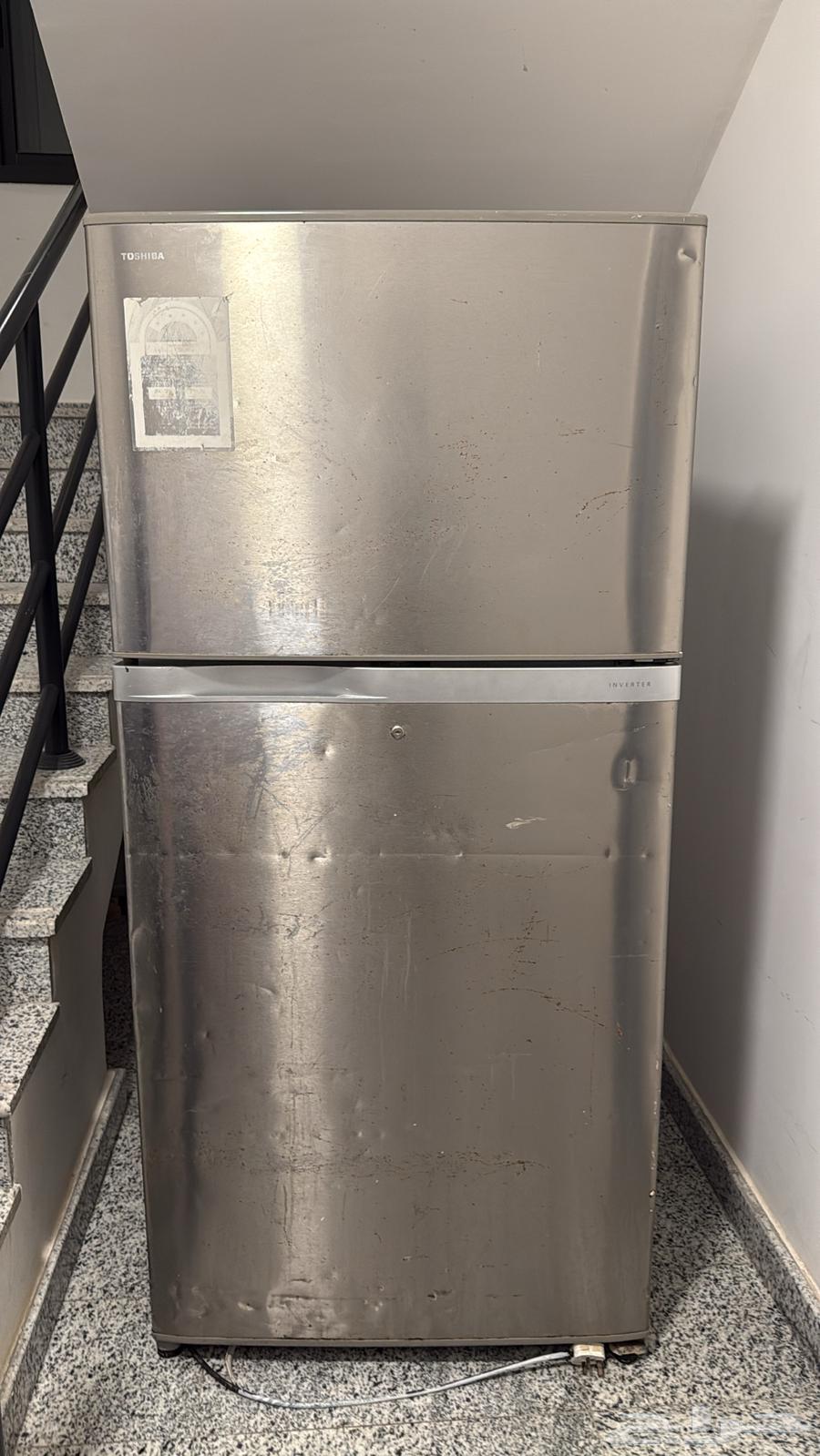 A Toshiba refrigerator that is very cold and has no issues64523471954691110