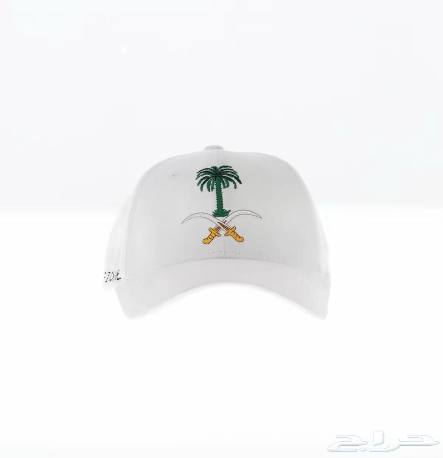 Seven Caps and Velvet Palm Tree for National Day in Riyadh64526912581251113