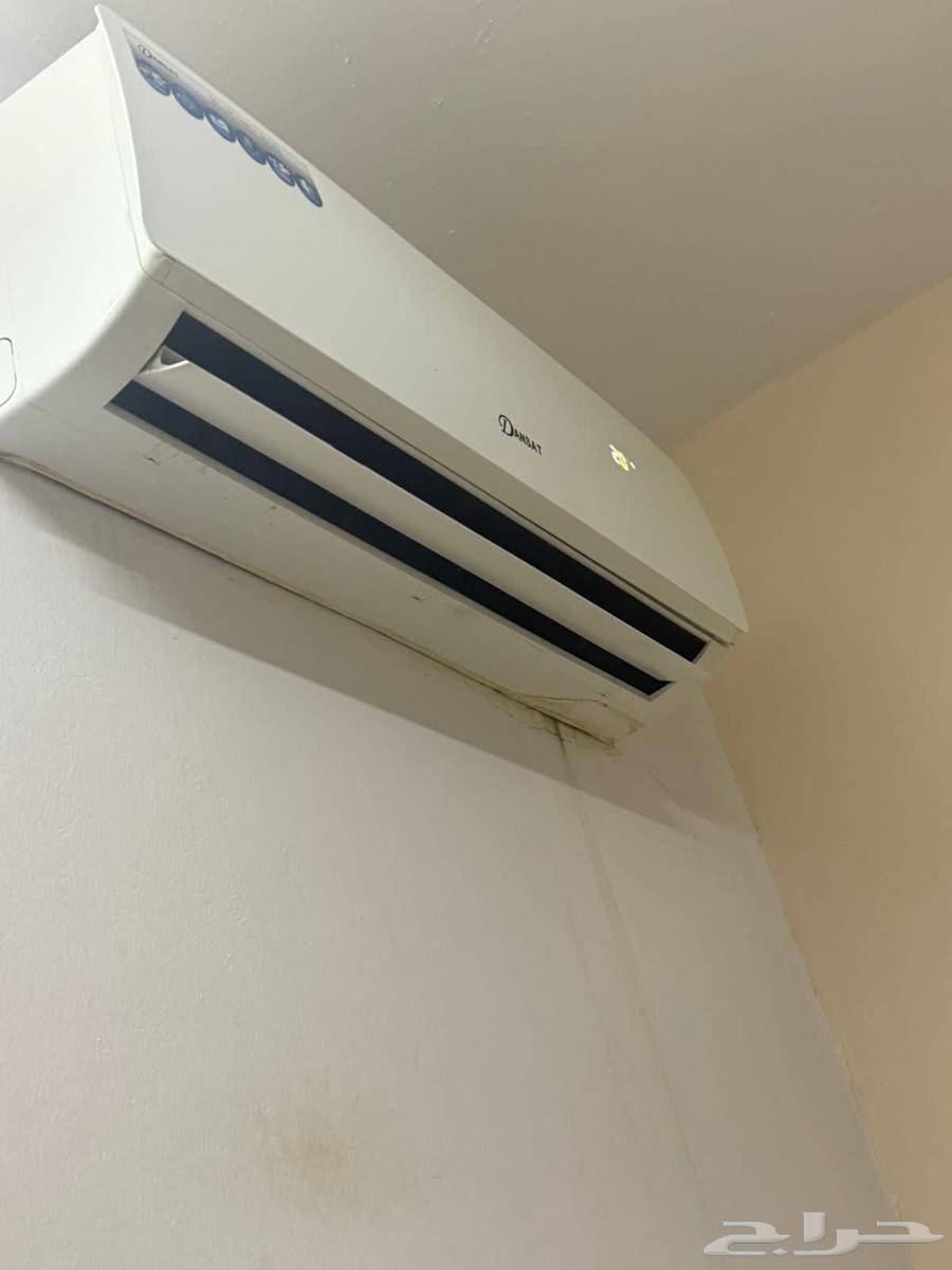 Used split air conditioner for sale, size 24, cooling only64520925961475110