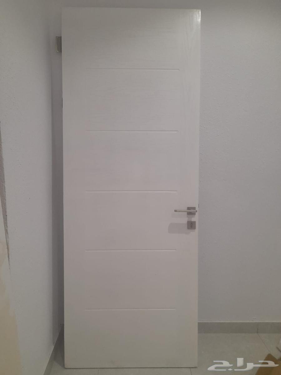 ابواب خشب للبيع بحالة جديدة لون ابيض64522302354306111