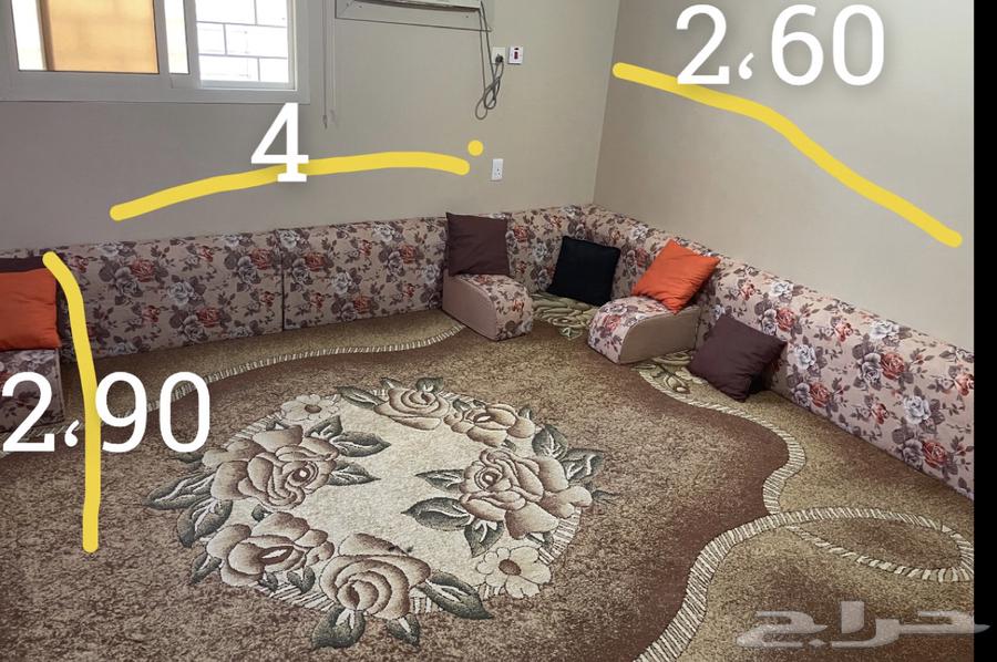 Supports with armrests64526996817666110