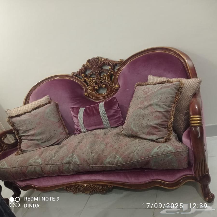 Sofa for sale, six pieces, asking 1000 riyals64522837303939110