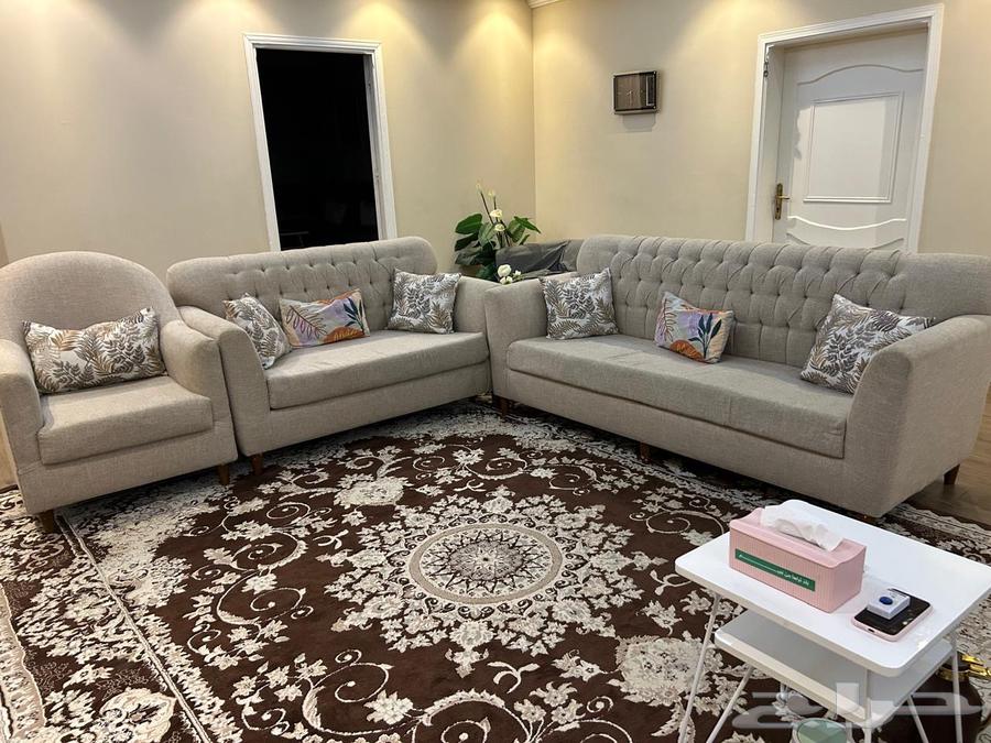 Home sofa in very excellent condition64526051086594111