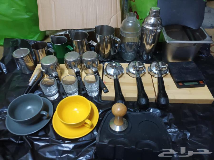 لبيع مكينة قهوة64519737764354110