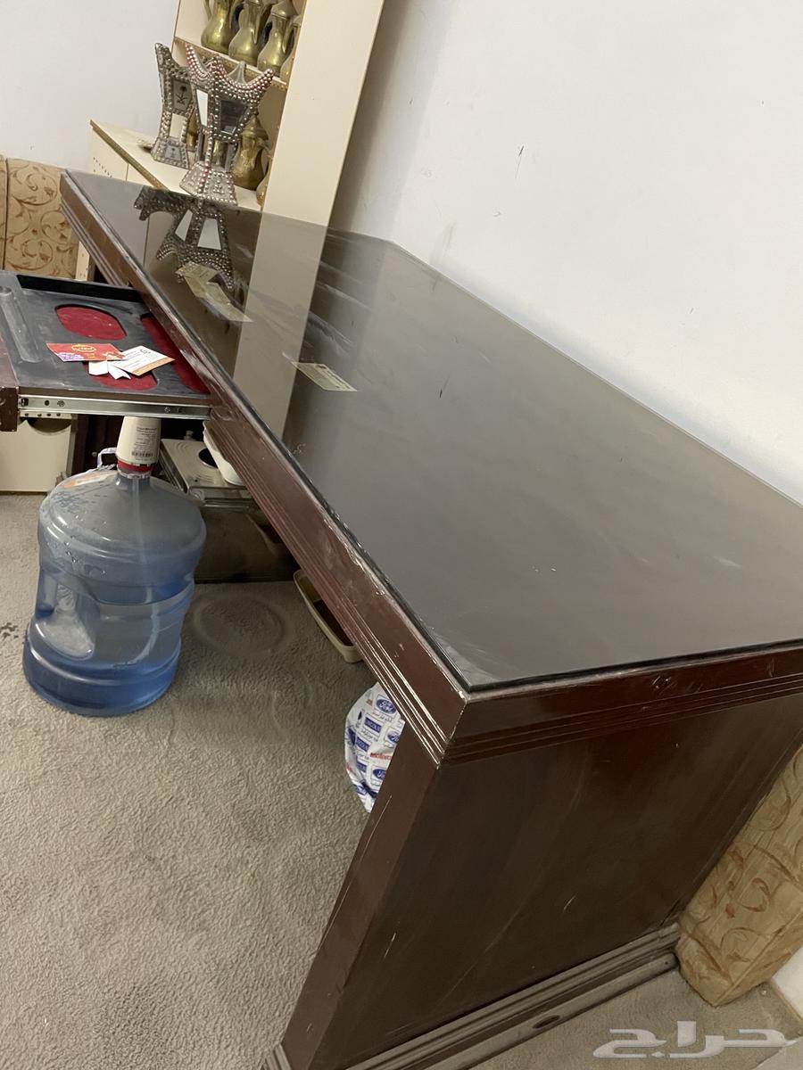 Office desk64523555936130113