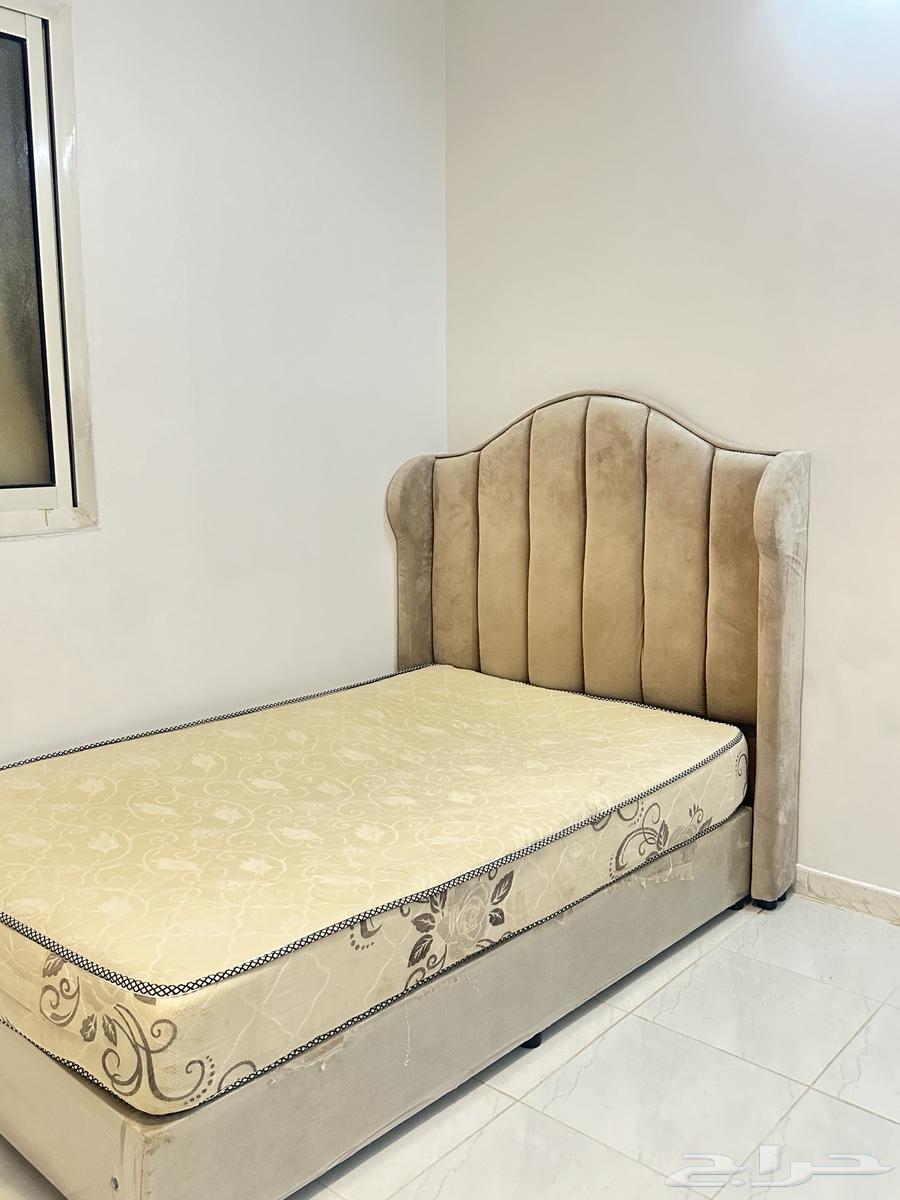 سرير للبيع64520797790337110
