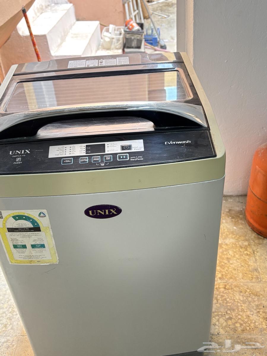 Two automatic washing machines64520741055746111