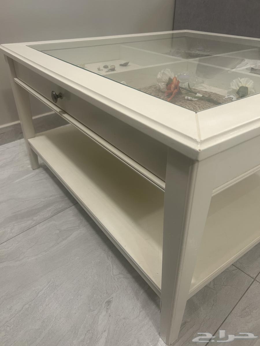 طاوله ايكيا للبيع64522500635138112