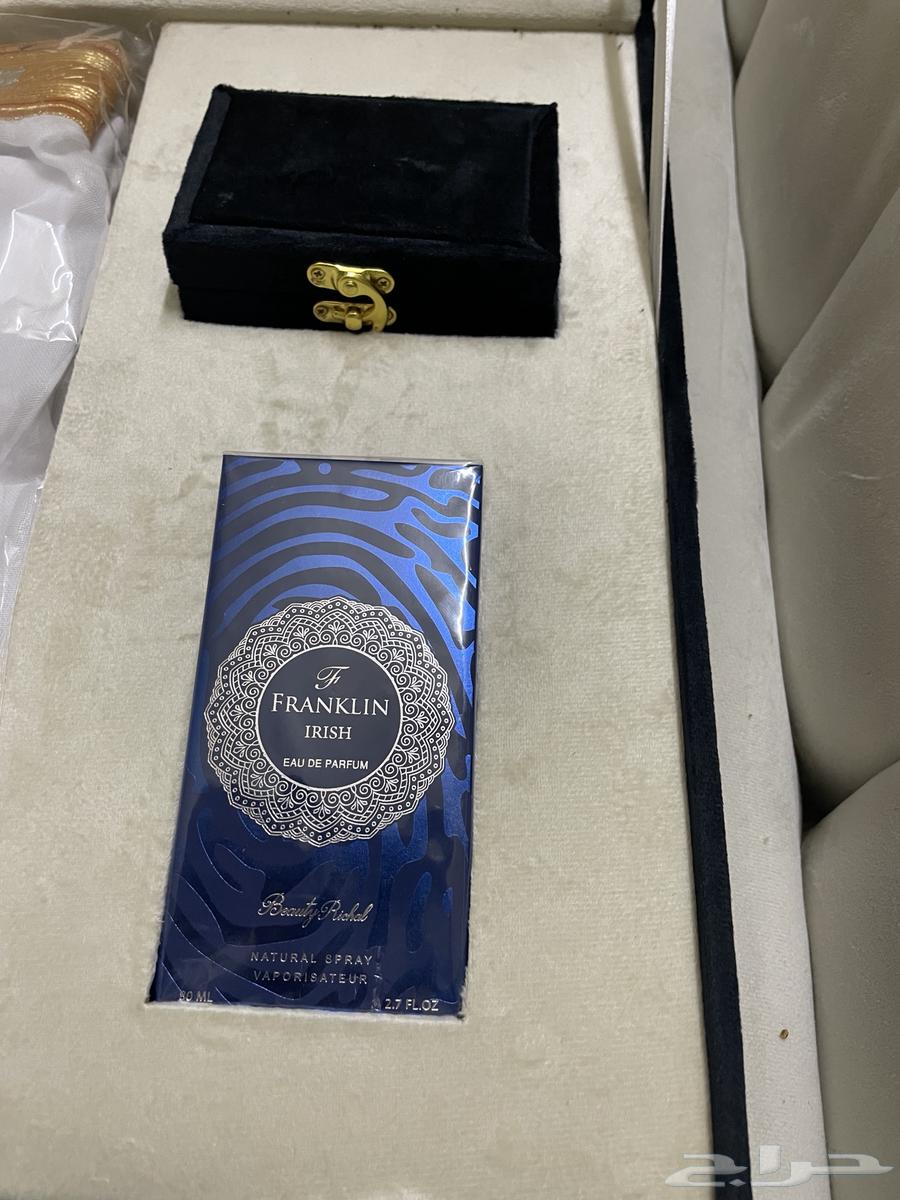 بكس للبيع عطر   عود   بشت اتواصل خاص64525801405826113