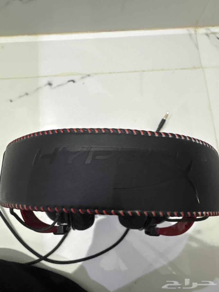 سماعه هايبر اكس للبيع 156 حقات الأذن جديده مع الستاند بعشر64519525885697113