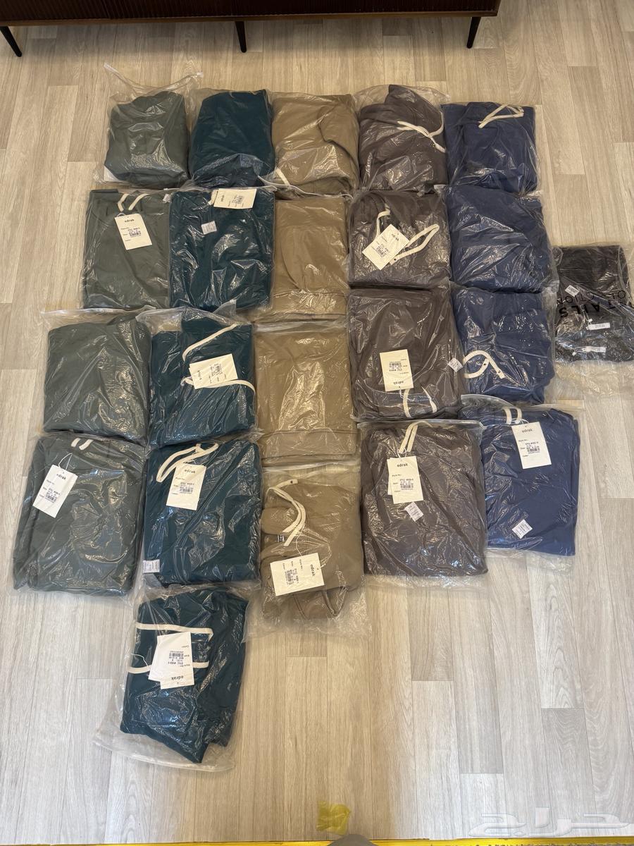 عدد 21 بلوفر للبيع مستعجل على السوم64526982911235111