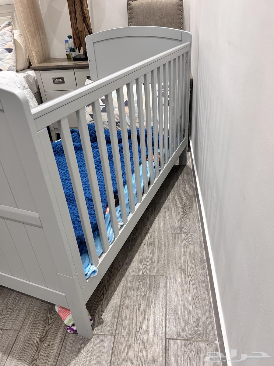 سرير أطفال للبيع64523598279169111