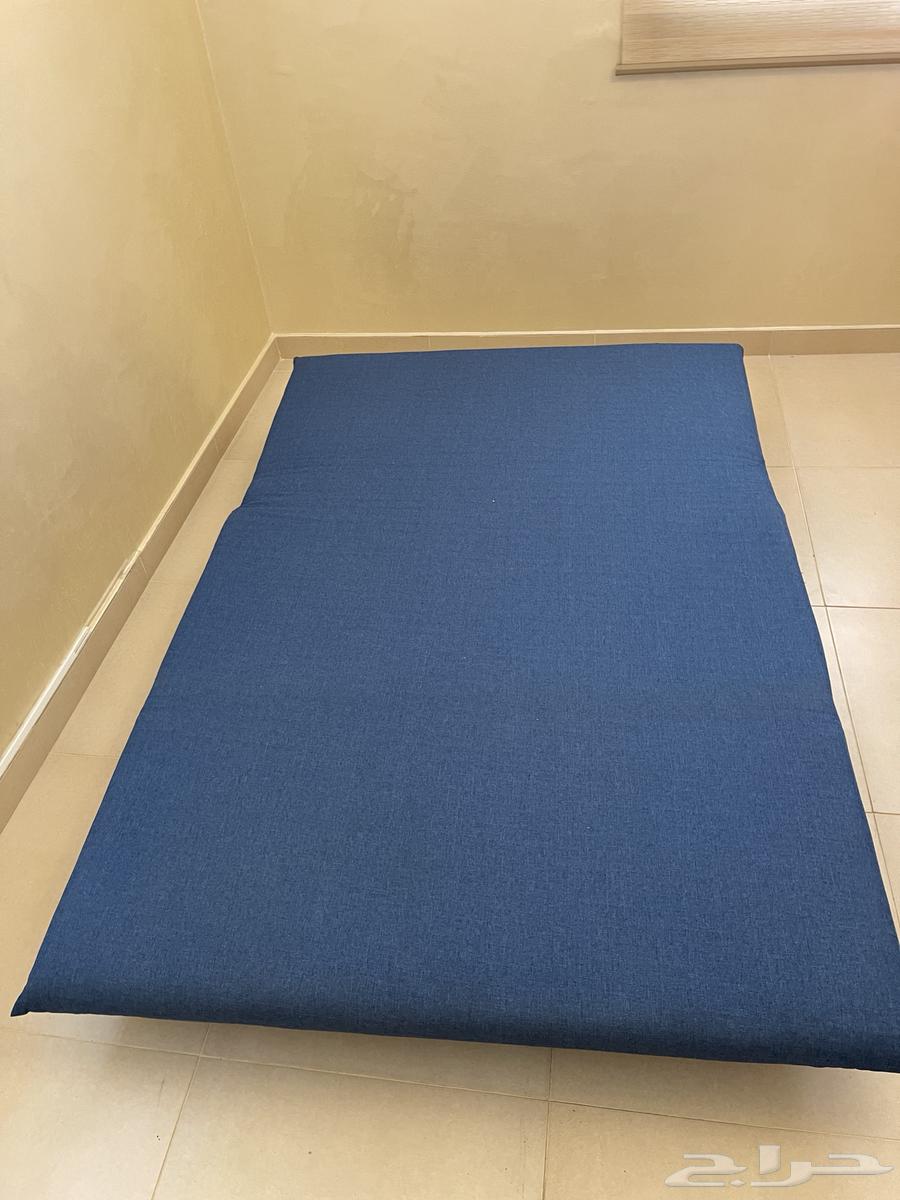 كنب يتحول لسرير نضيف جدا64523217987201111