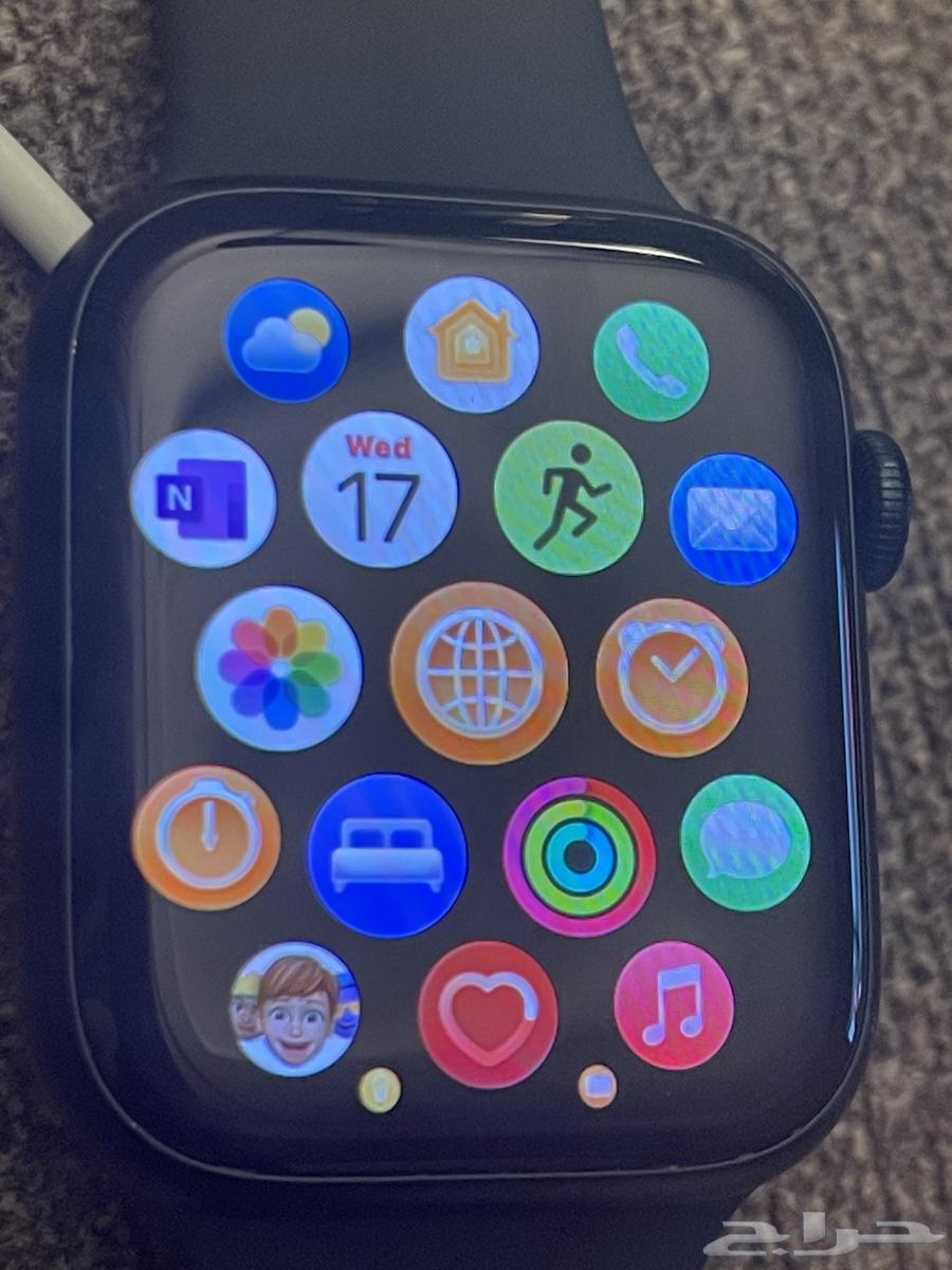 Apple Watch Series 8 45mm, very clean64525828626817111