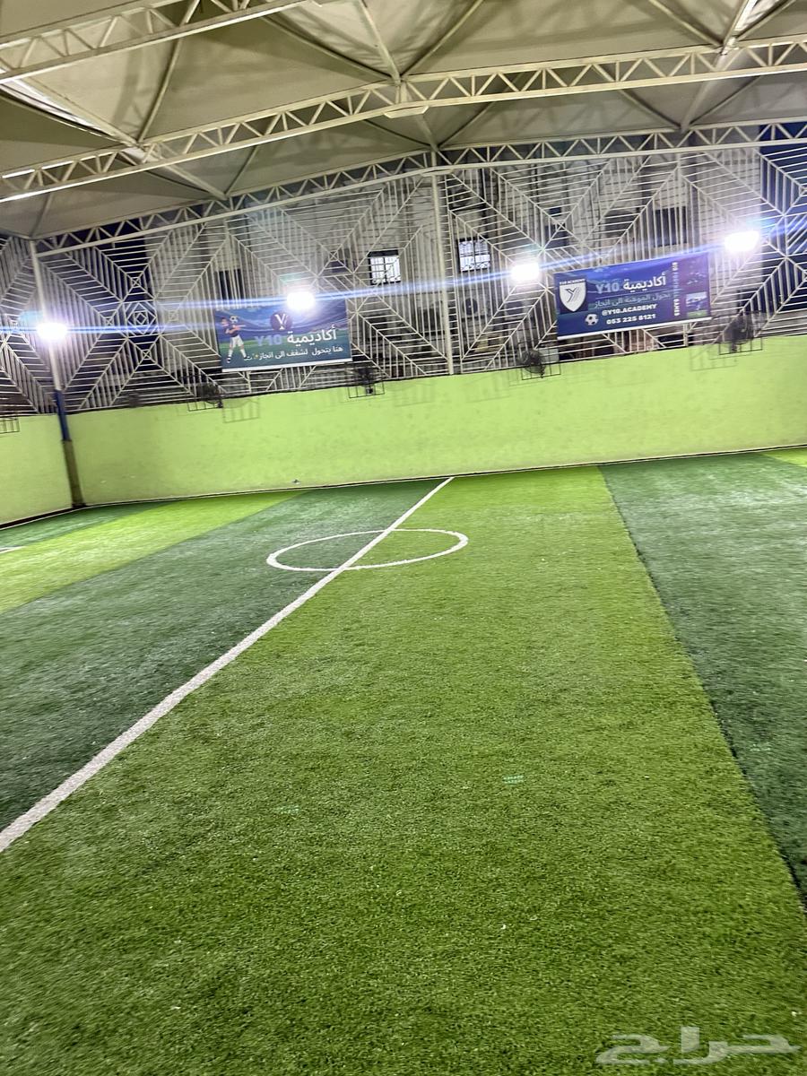 ملعب كرة قدم للاجار64523358848515111