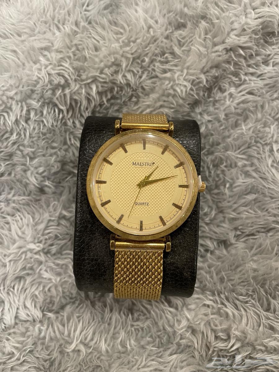 Supports with armrests64526996817666113