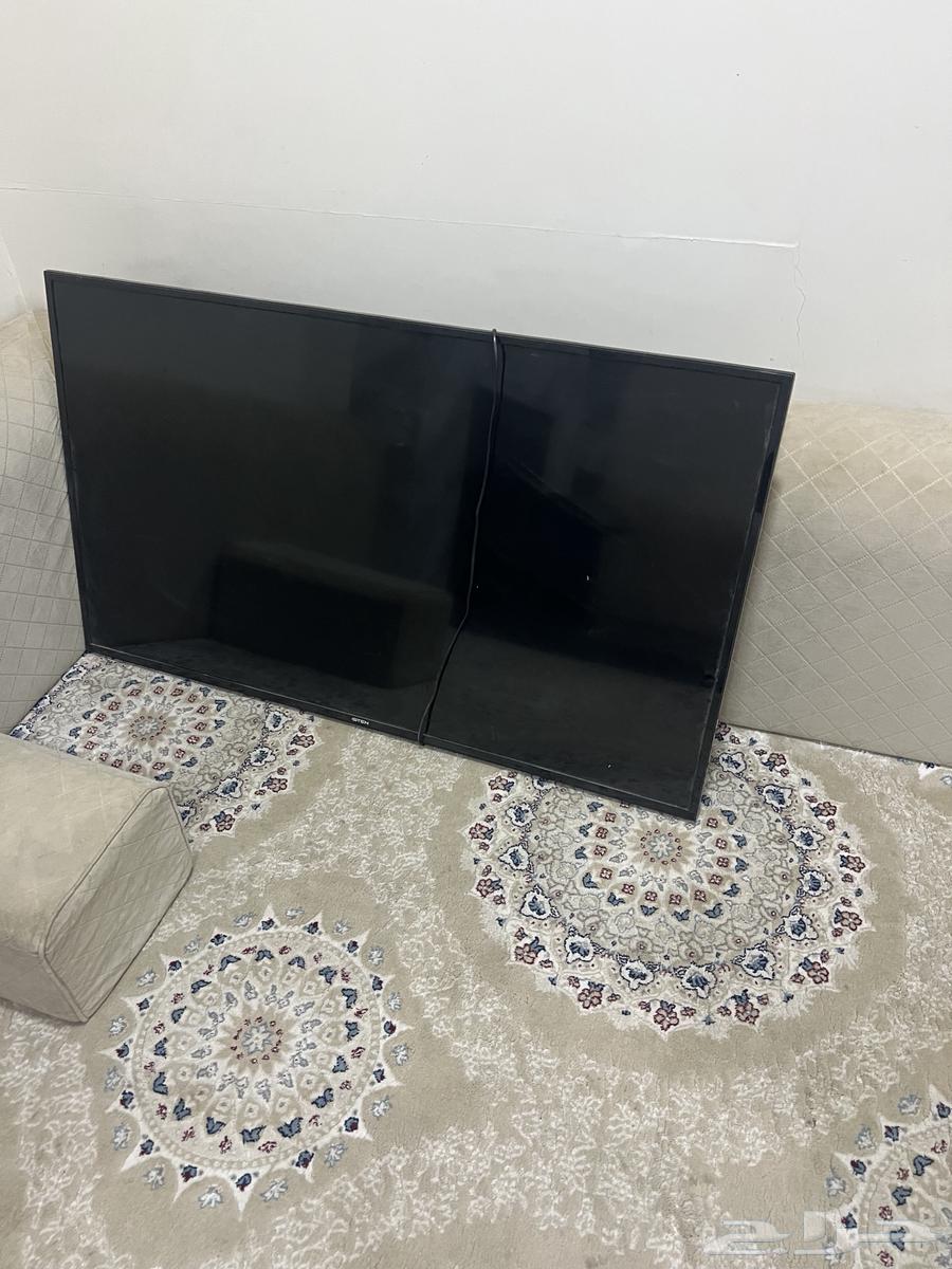 Two broken screens64526258913155111