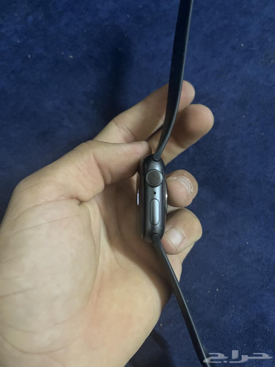 ساعه ابل جيل 6 للبيع مستعجل64518916383361113