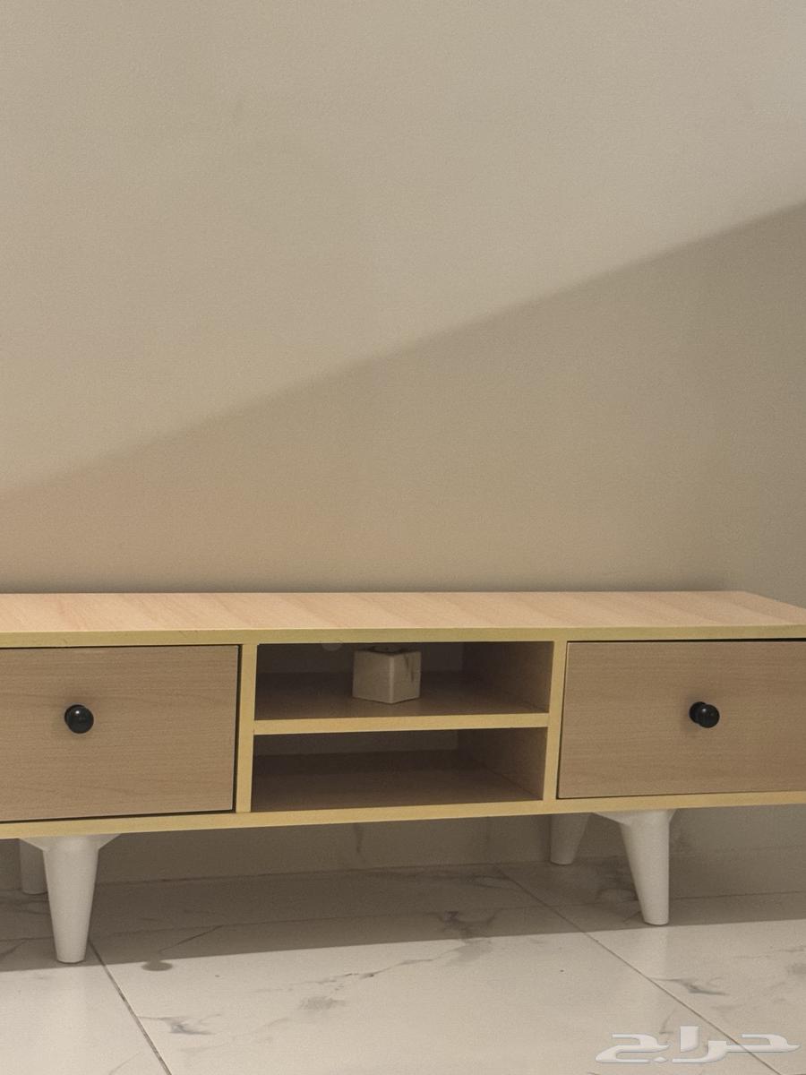 بلازما مسخدمه جديده ابغى أبيعها لان ماتجي مقاس التلفاز64526982926594110