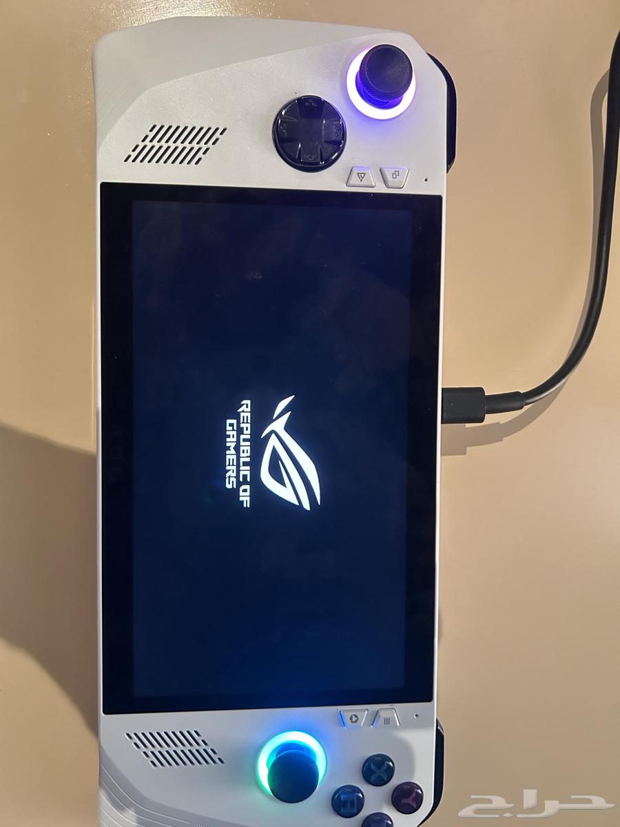 Newly bought mini ASUS PC, literally used only twice64524573263361110