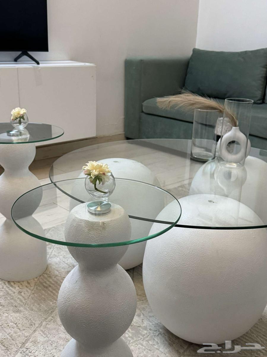 طاوله جديده مافيها اي عيوب على السوم64520006274690111