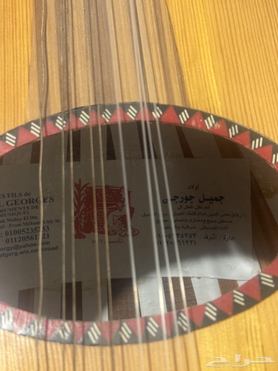 عود للبيع جديد لم يتم الاستعمال فقط يحتاج تغيير أوتار64525414402179111