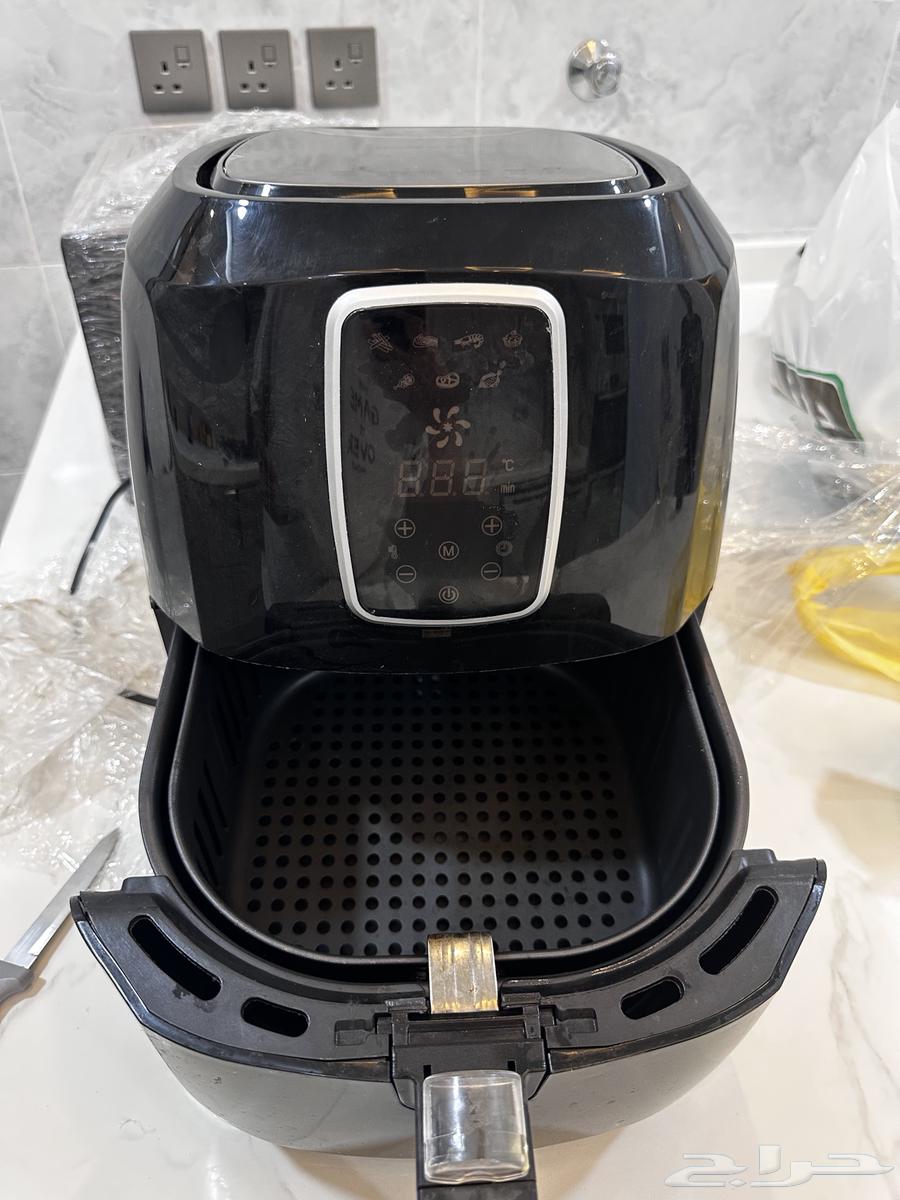 Frying pan and ironing board64521906776451111