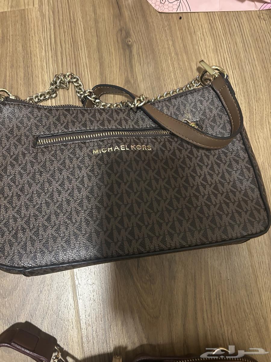 شنط اصلية ودرجة اولى مستعمله64526982950017113