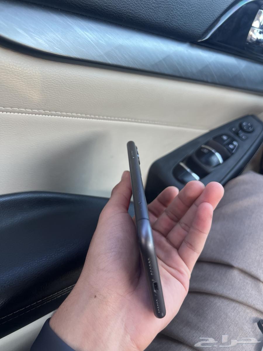 ايفون11 برو 64قيقا لا يشكو من اي شي اخو الجديد بطاريه8564520289880193110