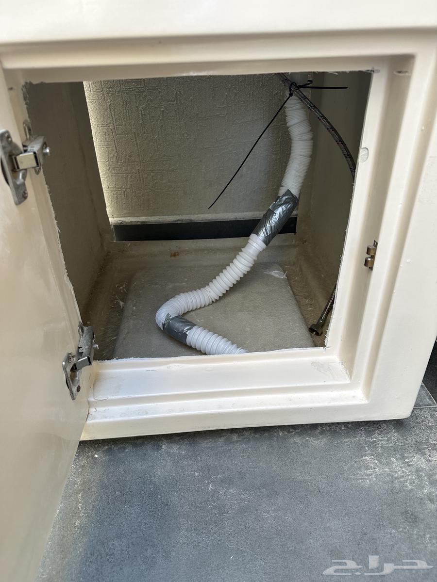 Aluminum sink with faucet and drain strainer64522556300419114