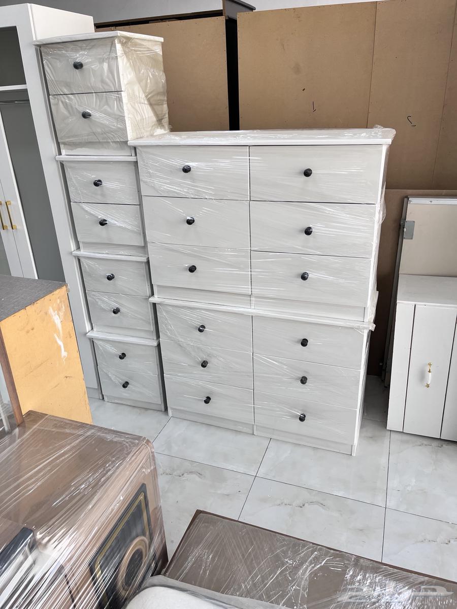 دولاب و غرفة نوم مستعمل نظيف للبيع64521667017090113