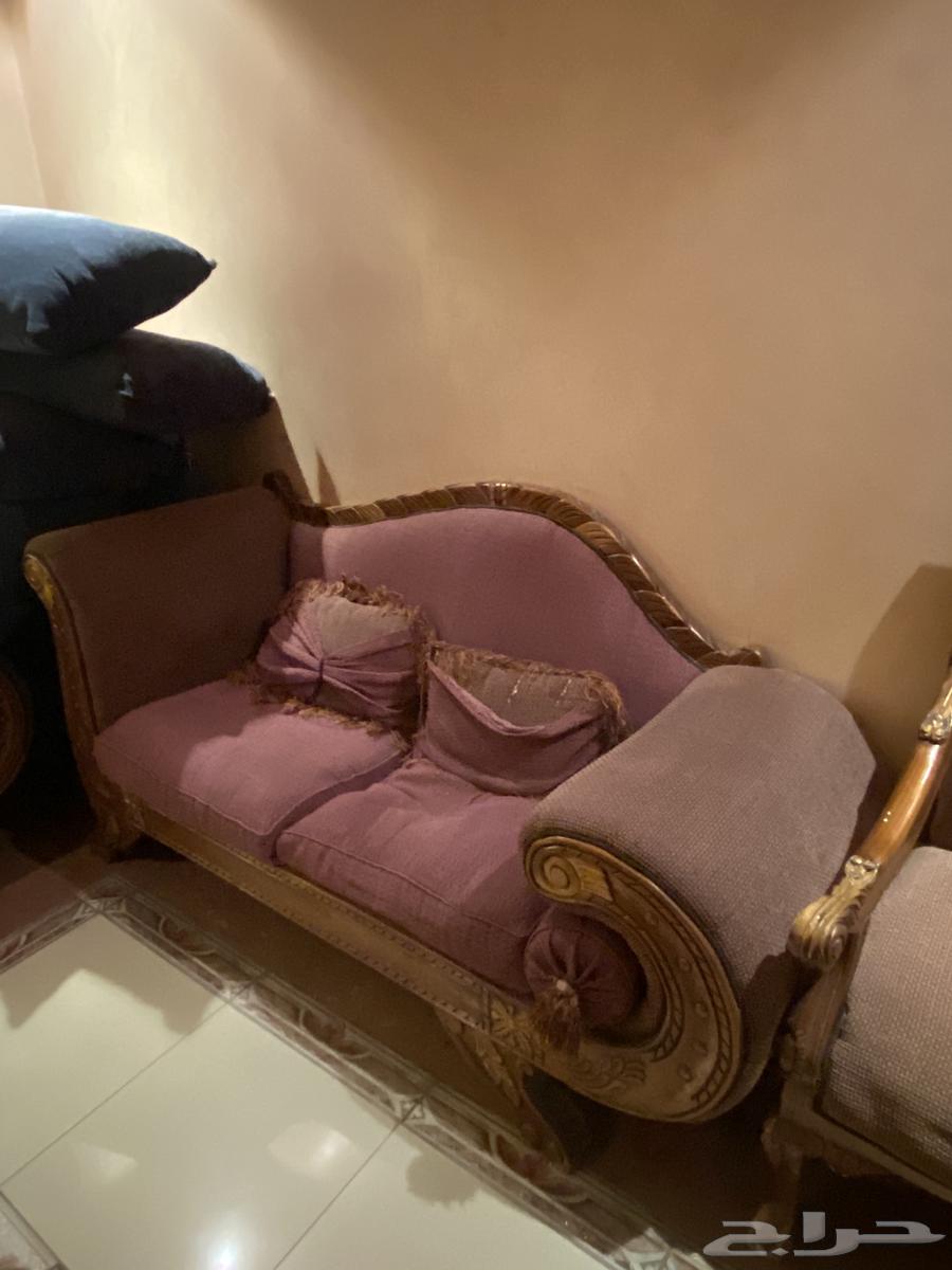 Sofa for sale with TV, table and entrance64522317082369113