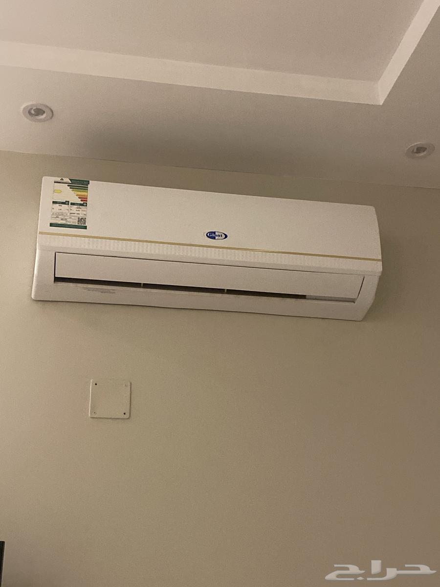 مكيف جاينت حار بارد64525926115714110