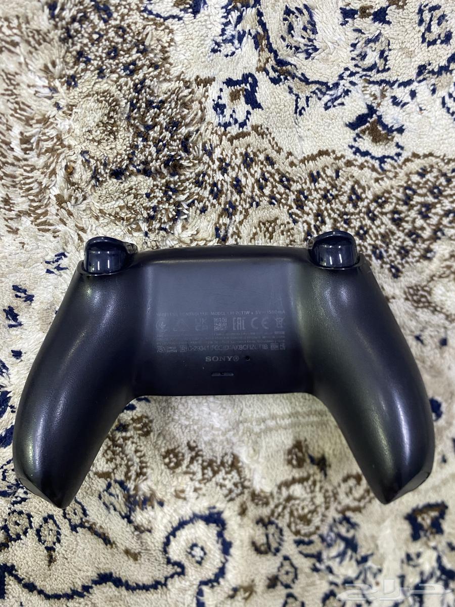 يد سوني فيفا و سماعه من شركه سوني بلوتوث64526425871874112