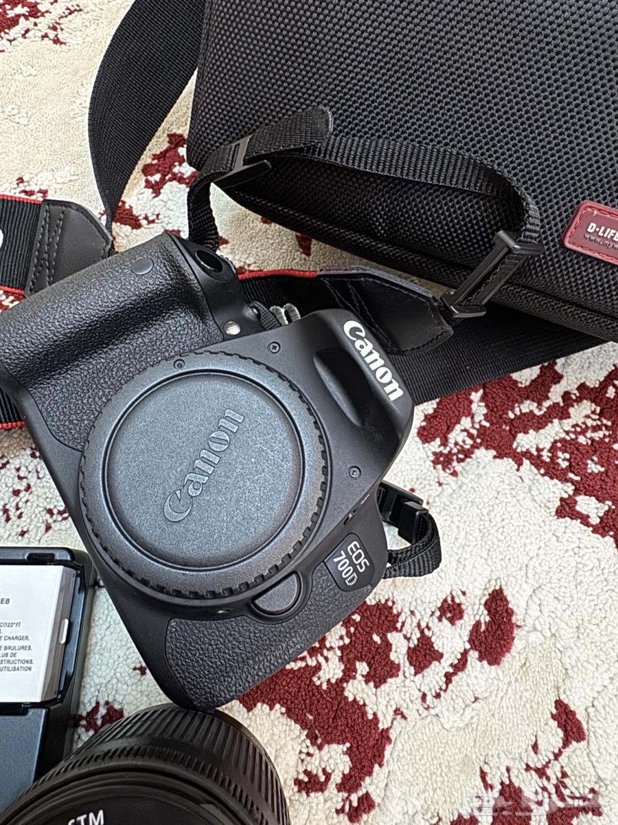 كاميرا كانون احترافيه 700D للبيع64522259729921111