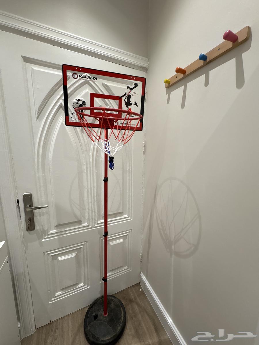 كرة سلة نظيفة جدا64522697289602110