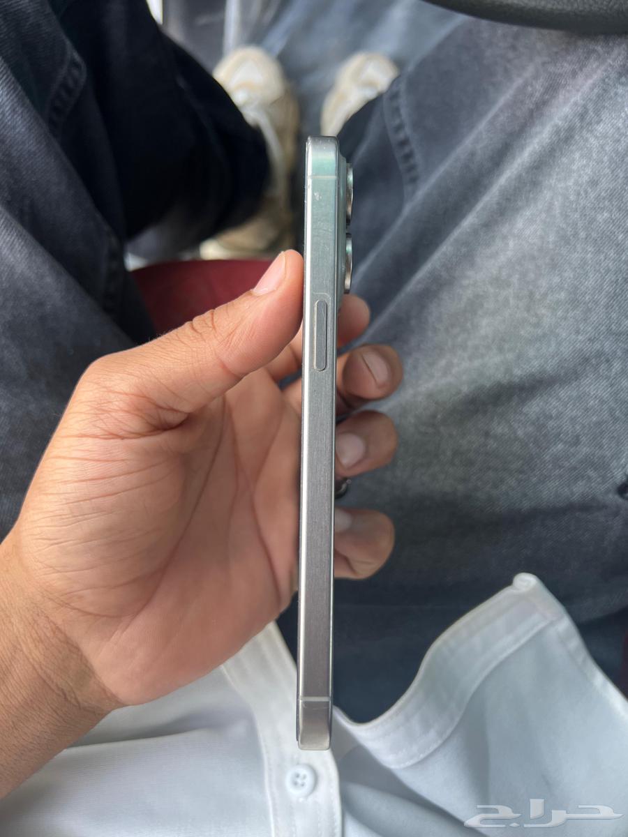 للبيع آيفون 15بدون اغراضه غير مفكوك حاسبت العرب64521026237826111