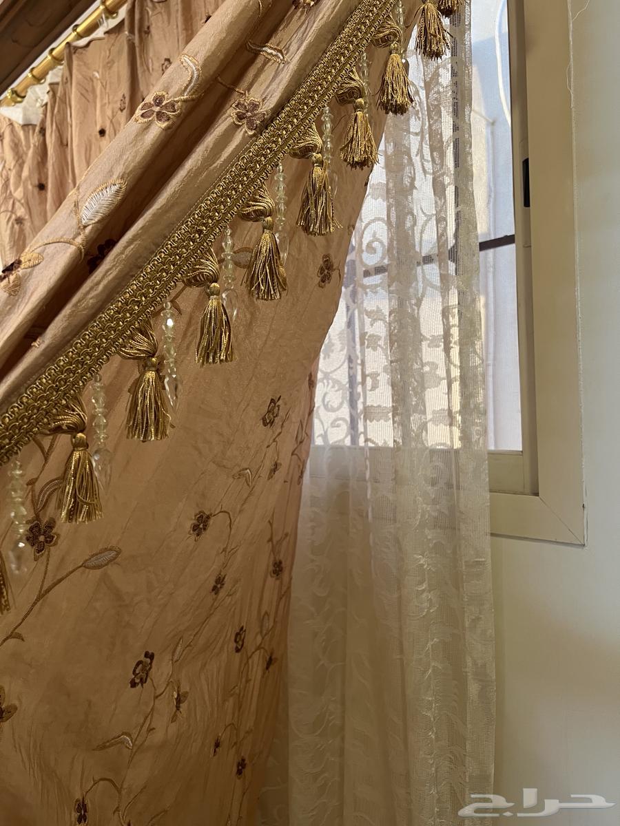 للبيع ستارة جدارية64521254564995111